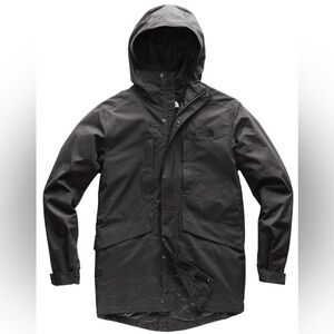 The North Face Men’s Jacket – Size Medium (New with Tags)